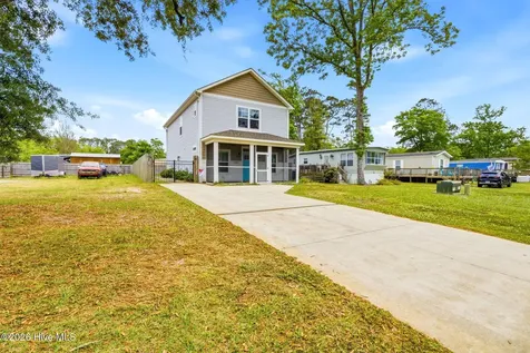 218 NE 76th Street Oak Island NC 28465