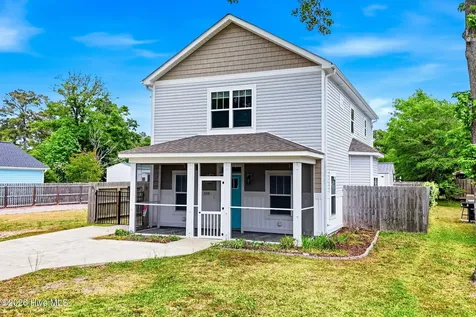 218 NE 76th Street Oak Island NC 28465