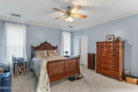 602 Southerland Farm Drive Wilmington NC 28411
