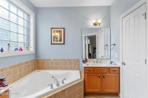602 Southerland Farm Drive Wilmington NC 28411