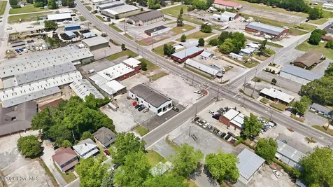 424 Hackney Avenue Washington NC 27889