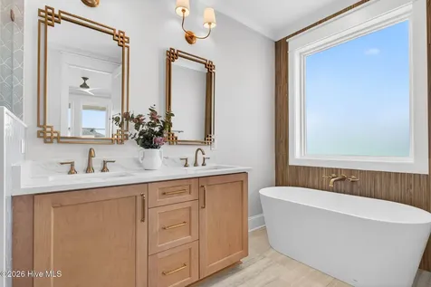 354 E First Street Ocean Isle Beach NC 28469