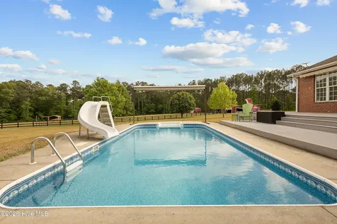 300 Madison Creek Lane Carthage NC 28327