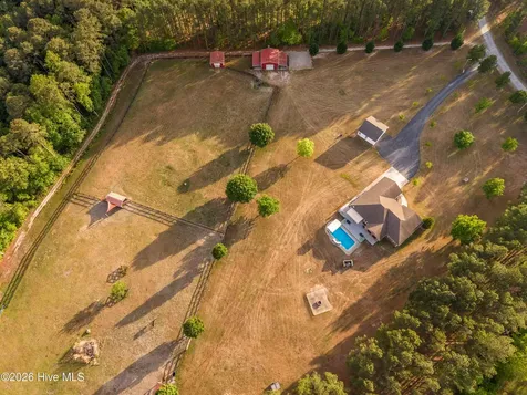 300 Madison Creek Lane Carthage NC 28327