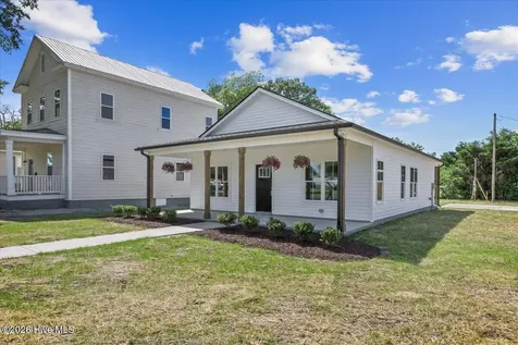 311 N Wilson Avenue Dunn NC 28334