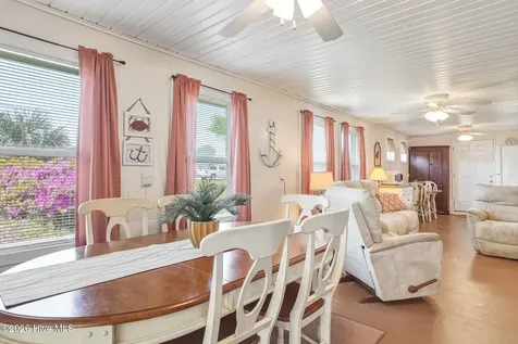 187 Mullens Drive Harkers Island NC 28531