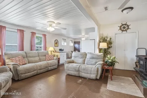 187 Mullens Drive Harkers Island NC 28531
