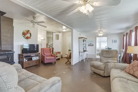 187 Mullens Drive Harkers Island NC 28531
