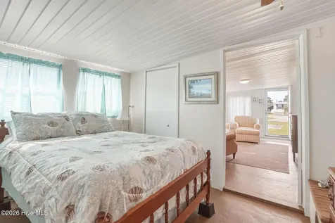 187 Mullens Drive Harkers Island NC 28531