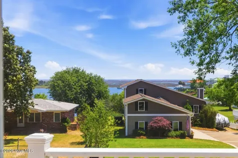 710 Hughes Road Hampstead NC 28443