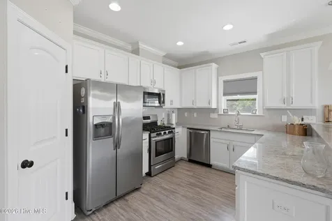 5732 Brown Pelican Lane Wilmington NC 28409