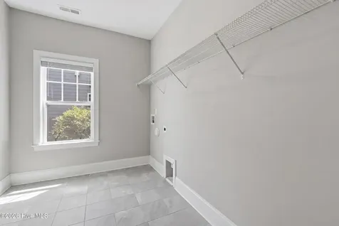 5732 Brown Pelican Lane Wilmington NC 28409