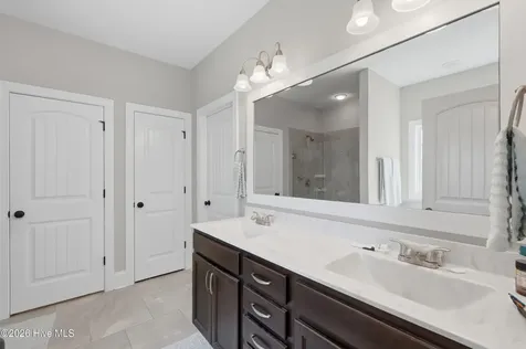 5732 Brown Pelican Lane Wilmington NC 28409