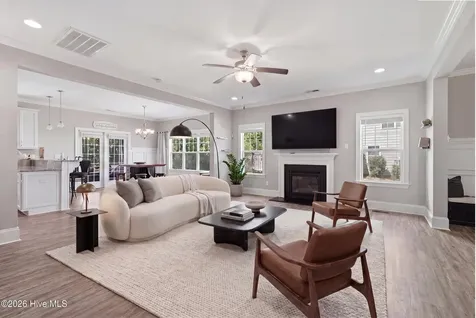 5732 Brown Pelican Lane Wilmington NC 28409