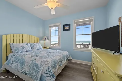 2216 S Shore Drive Surf City NC 28445