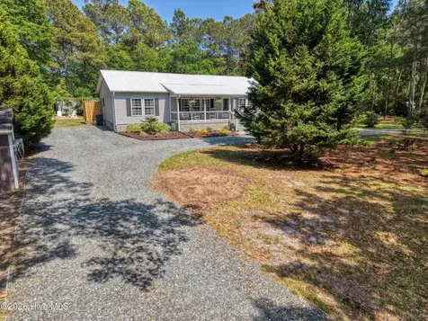 503 Groves Point Drive Hampstead NC 28443