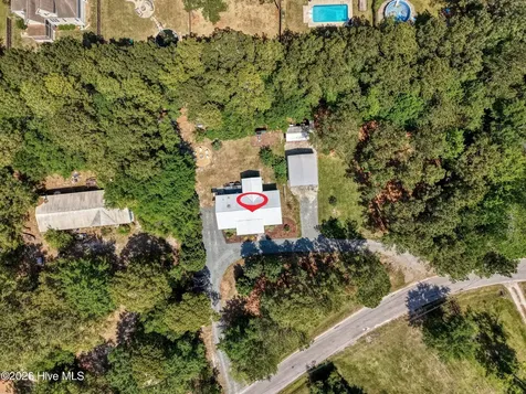 503 Groves Point Drive Hampstead NC 28443