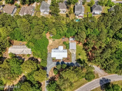 503 Groves Point Drive Hampstead NC 28443
