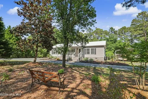 503 Groves Point Drive Hampstead NC 28443