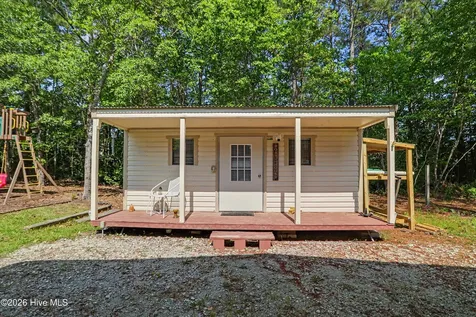 503 Groves Point Drive Hampstead NC 28443