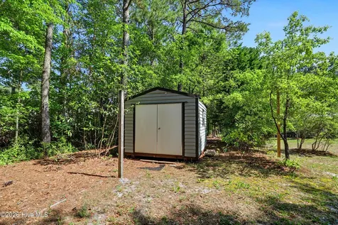 503 Groves Point Drive Hampstead NC 28443