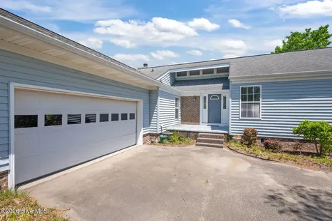 6007 Stern Court New Bern NC 28560
