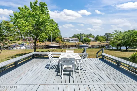 6007 Stern Court New Bern NC 28560