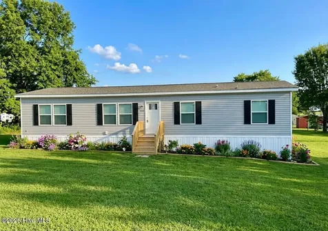 3398 Hugo Road Hookerton NC 28538