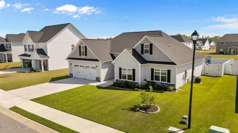 1010 Blue Water Boulevard New Bern NC 28562