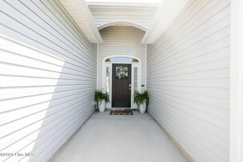 1010 Blue Water Boulevard New Bern NC 28562