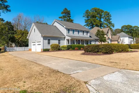 912 Bremerton Drive Greenville NC 27858