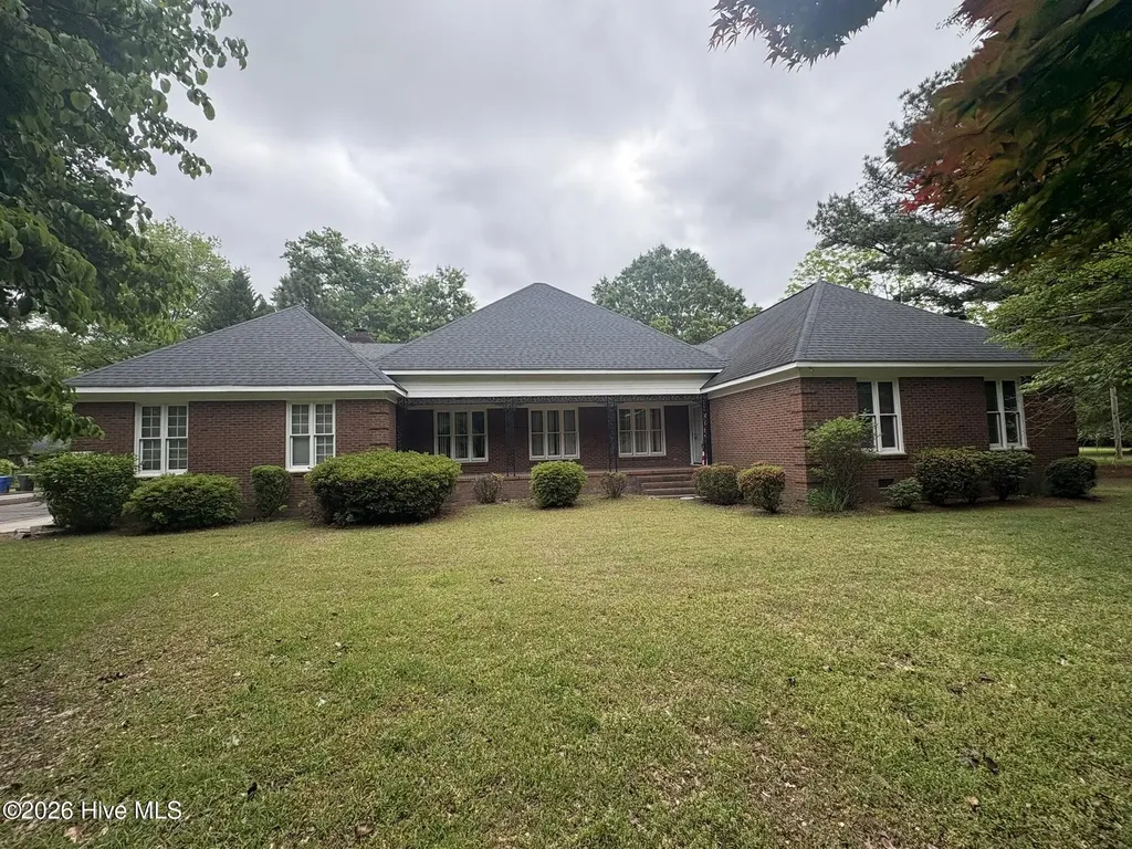 1706 Nash Street N Wilson NC 27893