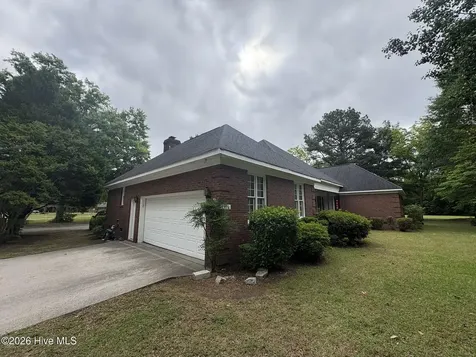 1706 Nash Street N Wilson NC 27893