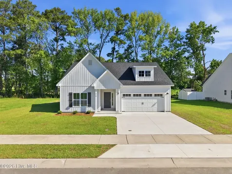 319 Mangrove Court Ayden NC 28513