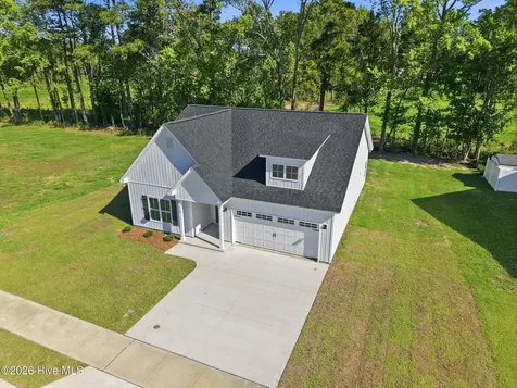 319 Mangrove Court Ayden NC 28513
