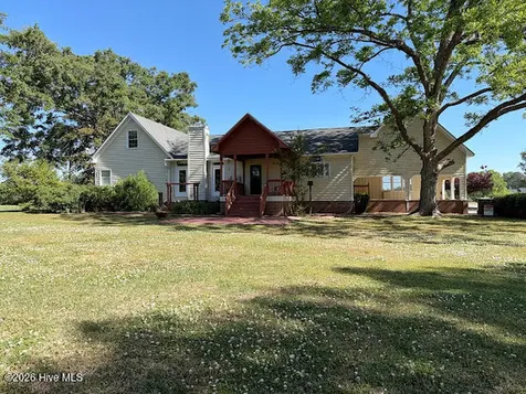 2496 N Nc 24 Highway Beulaville NC 28518