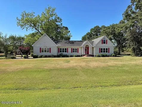 2496 N Nc 24 Highway Beulaville NC 28518