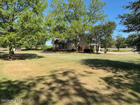 2496 N Nc 24 Highway Beulaville NC 28518