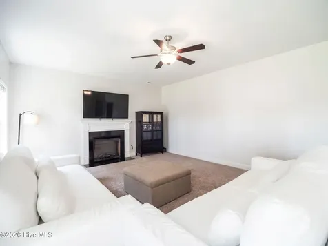 519 White Shoal Way Sneads Ferry NC 28460