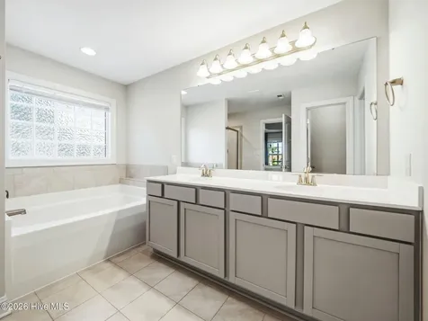 519 White Shoal Way Sneads Ferry NC 28460