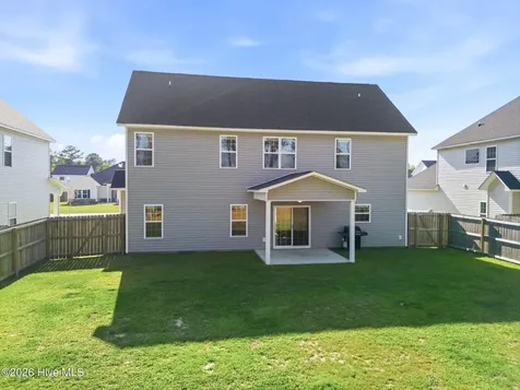 519 White Shoal Way Sneads Ferry NC 28460