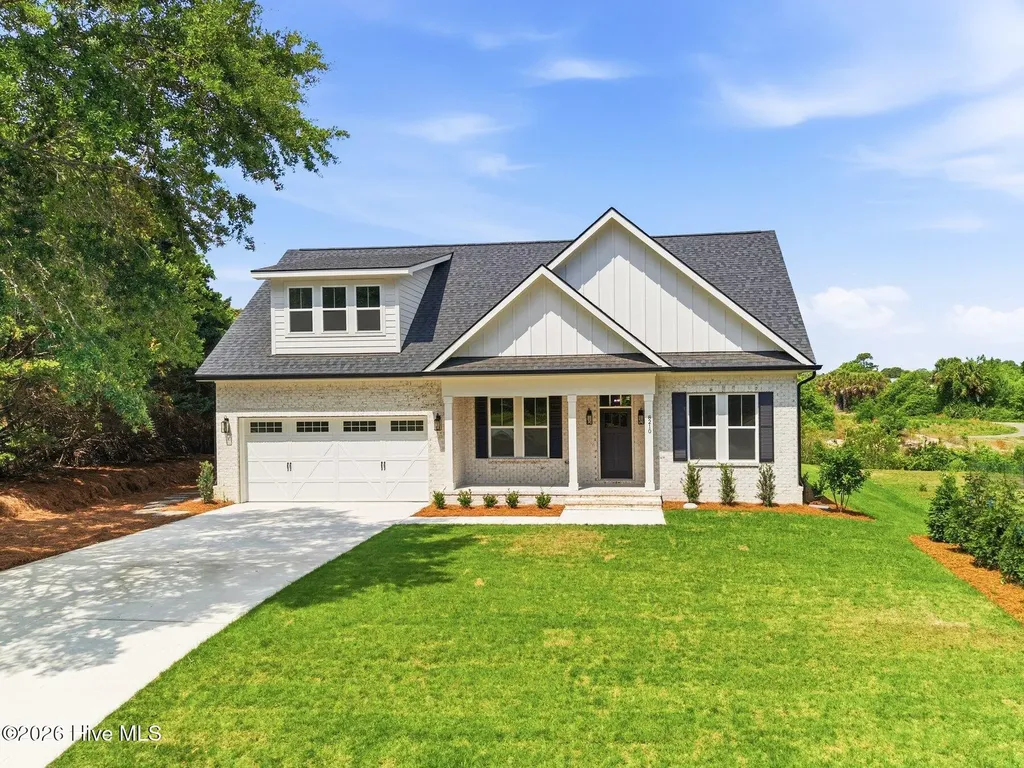 8210 Mainsail Lane Wilmington NC 28412