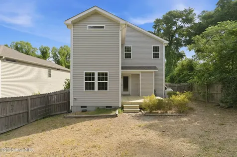520 W Connecticut Avenue Southern Pines NC 28387