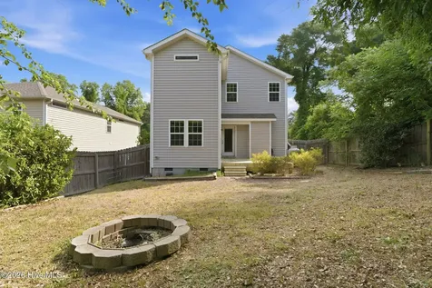 520 W Connecticut Avenue Southern Pines NC 28387