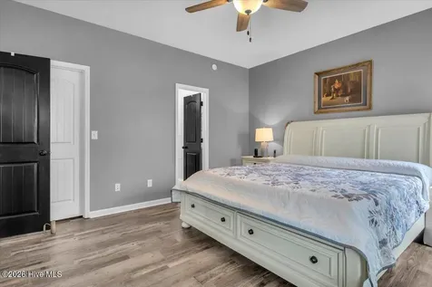 121 Buckhaven Drive Richlands NC 28574