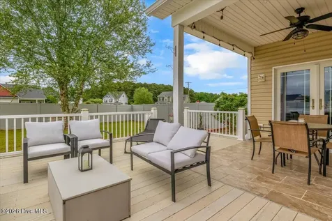 121 Buckhaven Drive Richlands NC 28574