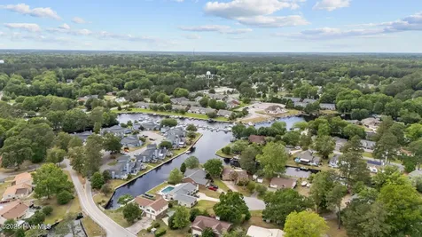 105 Channel Run Drive New Bern NC 28562