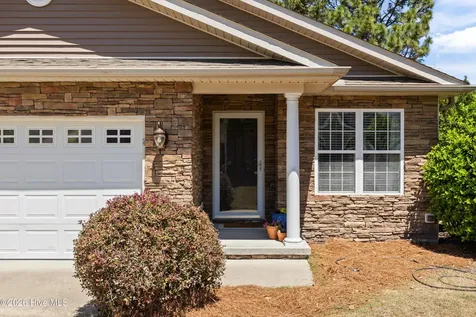 114 Lightwater Drive Aberdeen NC 28315