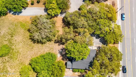 3014 Bridges Street Morehead City NC 28557