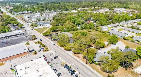 3014 Bridges Street Morehead City NC 28557